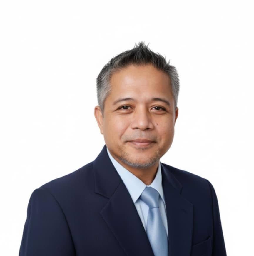 Christopher Manoza