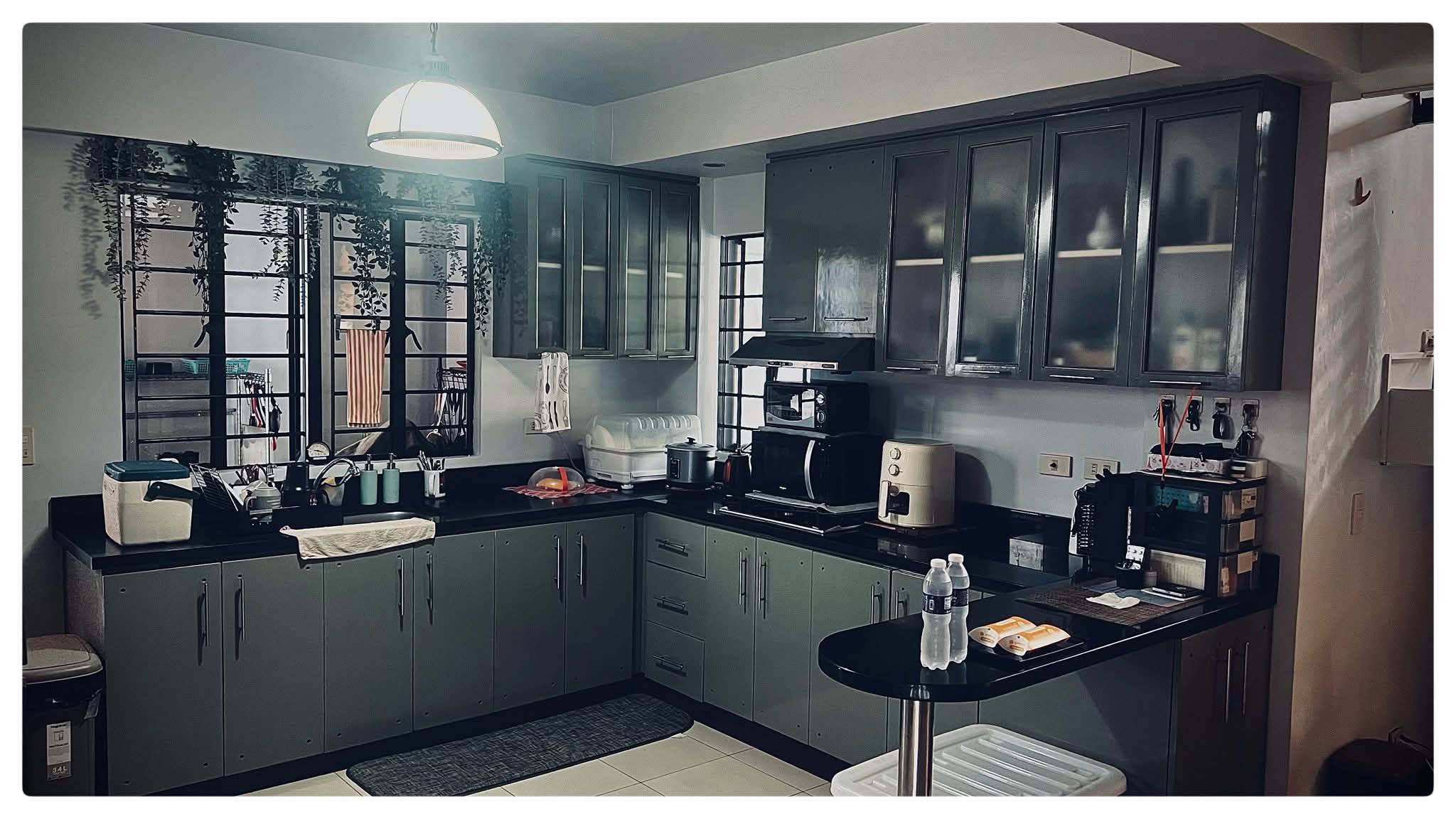 Modern House For Sale Rancho 4 Marikina City — 4BR Garden Floor-to-Ceiling Windows 367 sqm Walk to Marist School ₱25M Negotiable