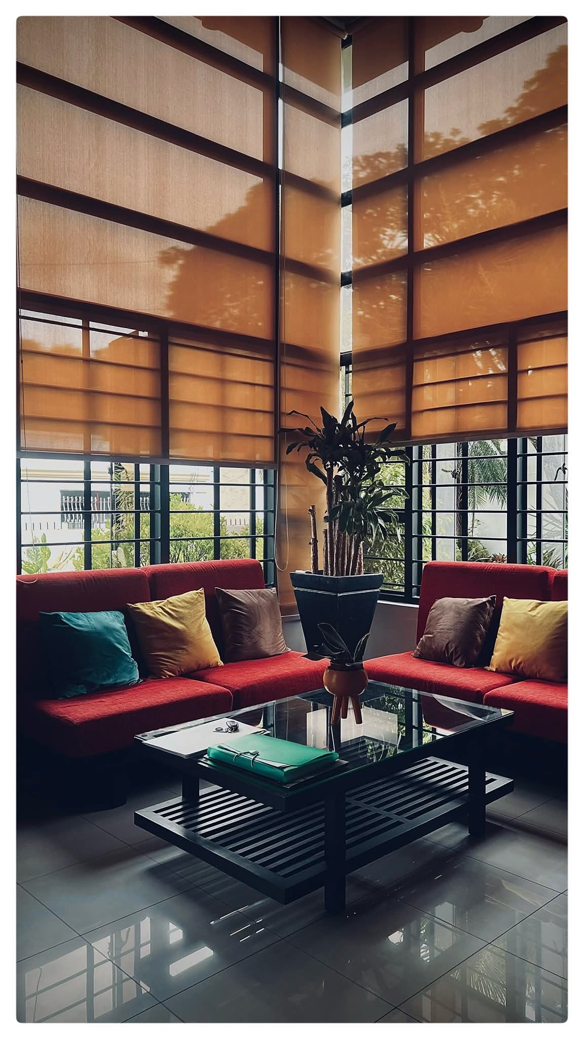 Modern House For Sale Rancho 4 Marikina City — 4BR Garden Floor-to-Ceiling Windows 367 sqm Walk to Marist School ₱25M Negotiable